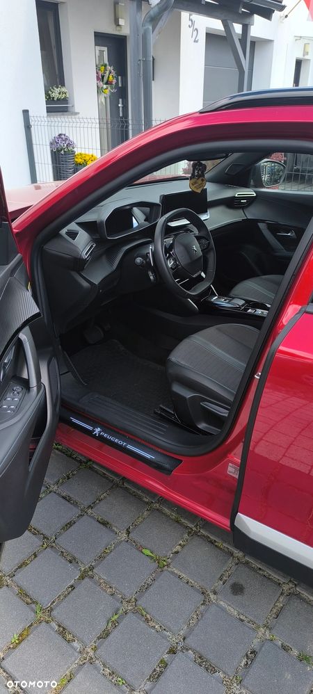 Peugeot 2008 PureTech 130 EAT8 Allure Pack - 11