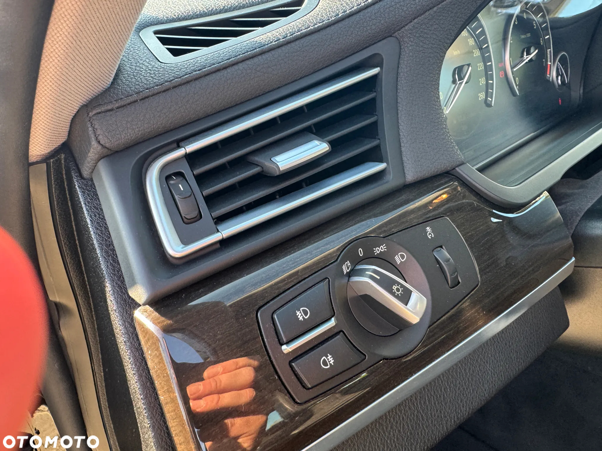BMW Seria 7 740i - 13