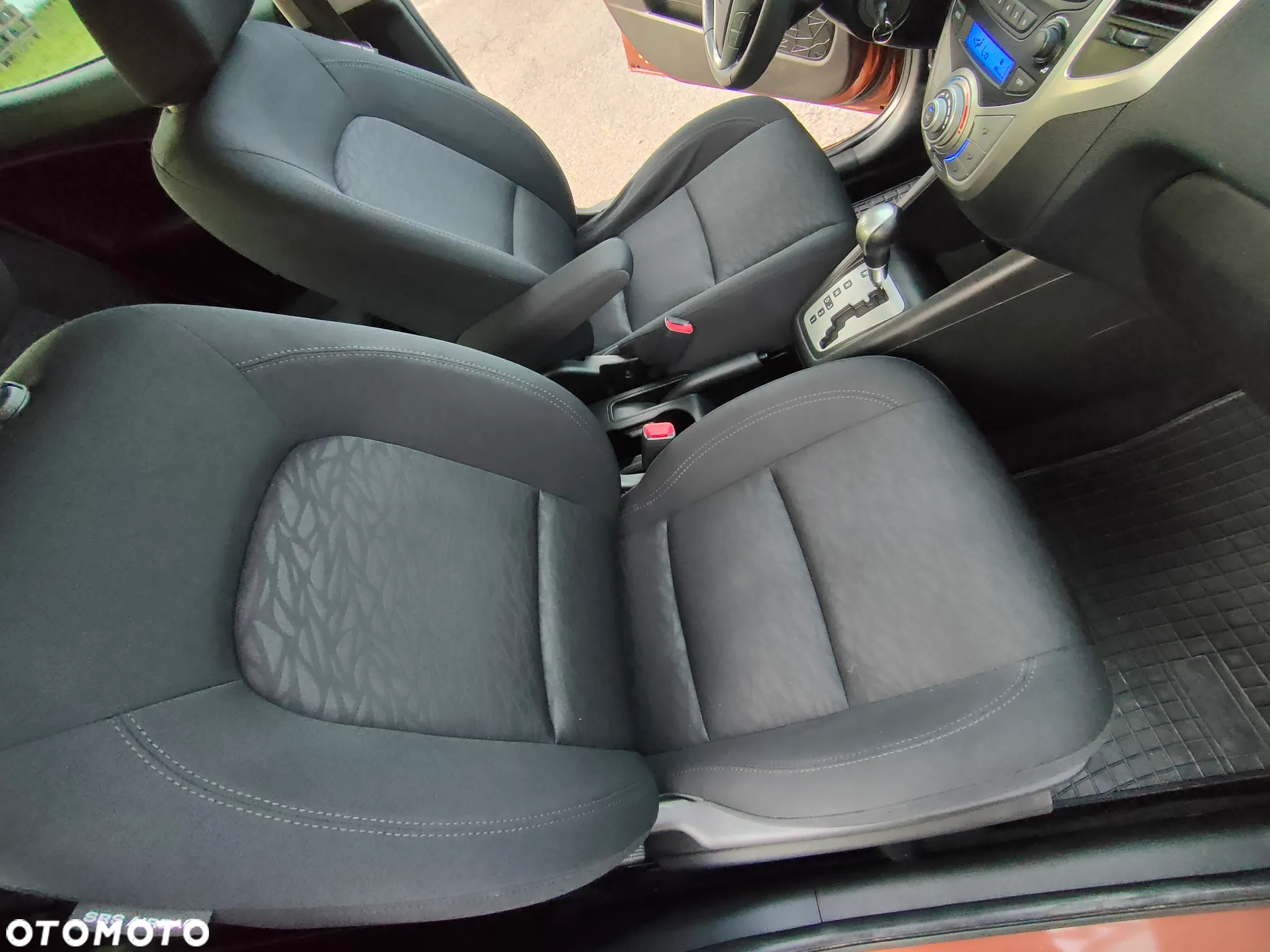 Hyundai ix20 1.6 Comfort - 14