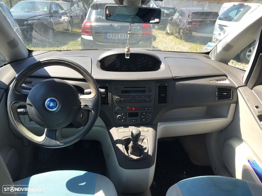 Fiat Idea 1.4 16V 5P 2004  - Para Peças - 8