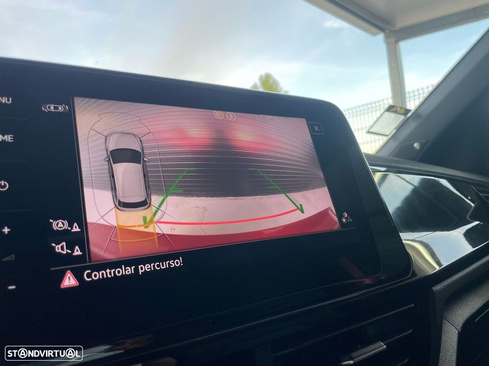 VW T-Roc 1.5 TSI R-Line DSG - 34