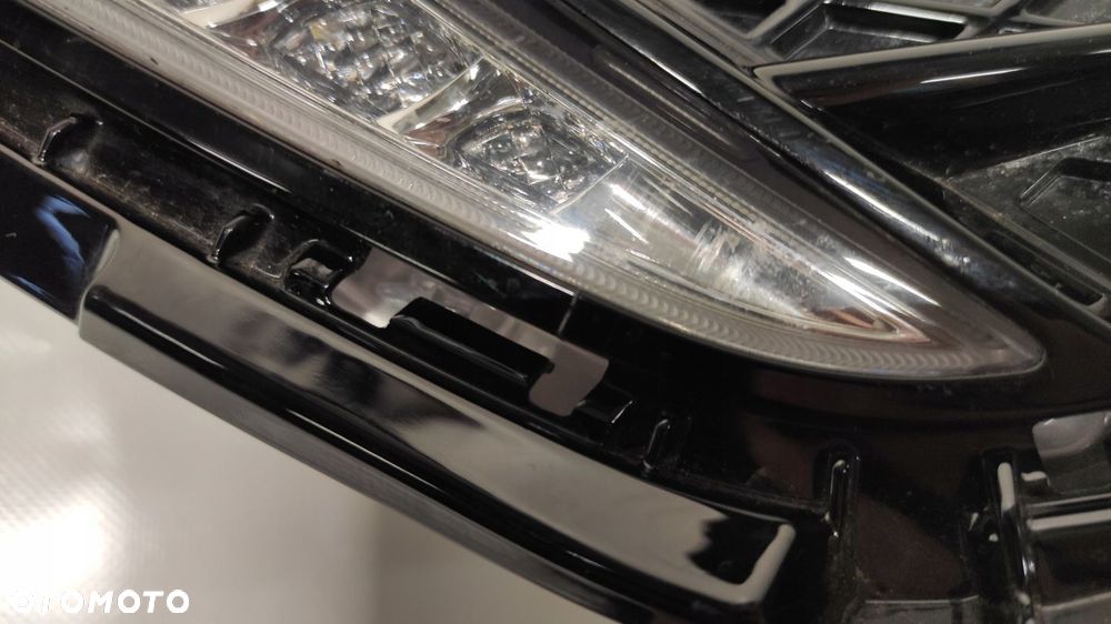 TUCSON N-LINE KRATKA HALOGEN LAMPA LED DRL PRAWA 92208D7700 - 4