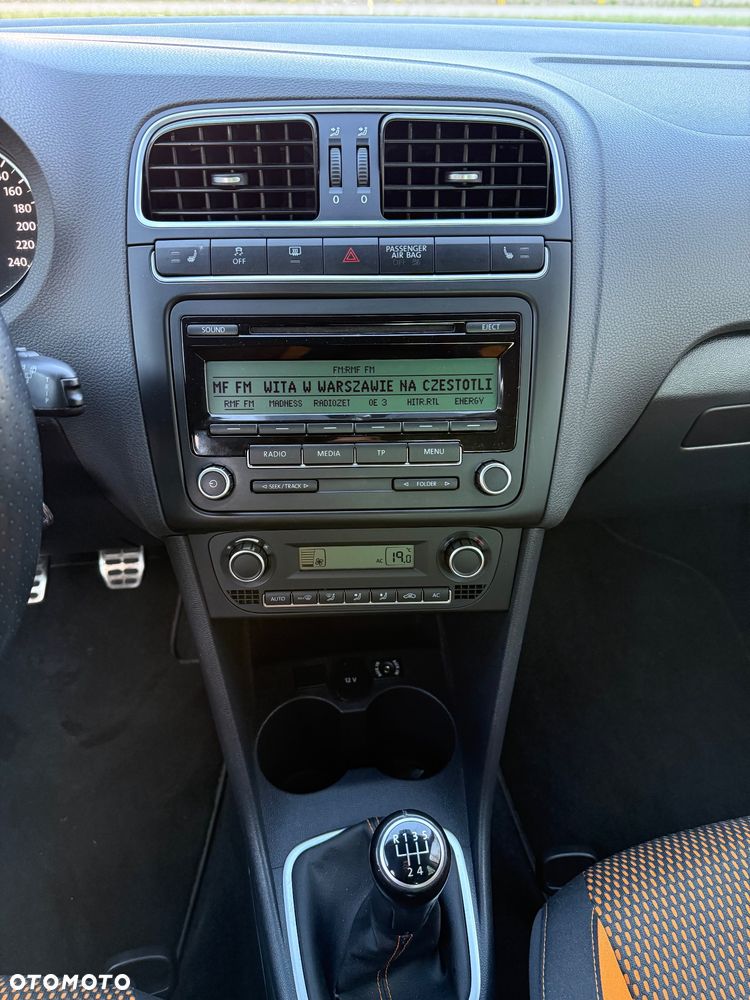 Volkswagen Polo Cross 1.6 TDI DPF - 26