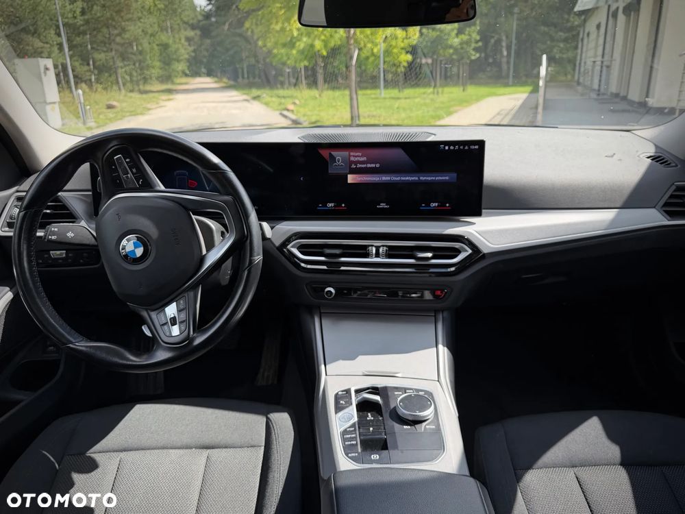 BMW Seria 3 318d MHEV Sport Line - 11