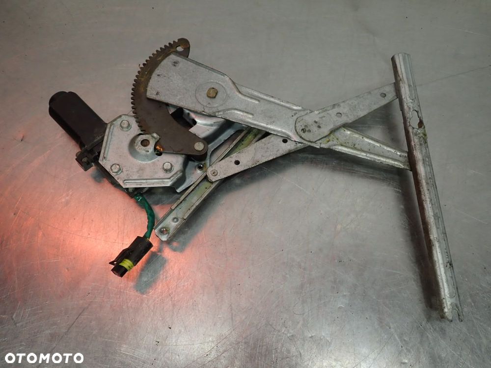 PODNOŚNIK SZYB LEWY TYŁ JEEP GRAND CHEROKEE I - 2