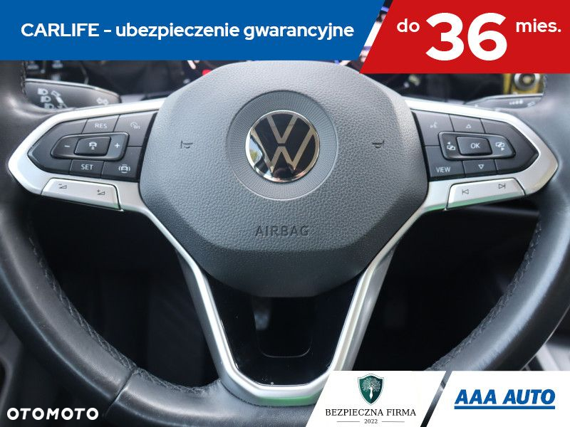 Volkswagen Golf - 18