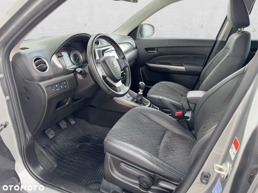 Suzuki Vitara 1.4 Boosterjet SHVS Elegance 2WD - 15