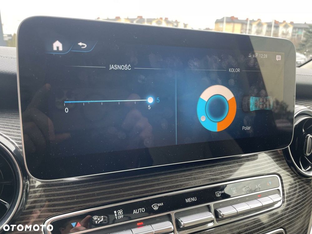 Mercedes-Benz EQV 300 60kWh - 13