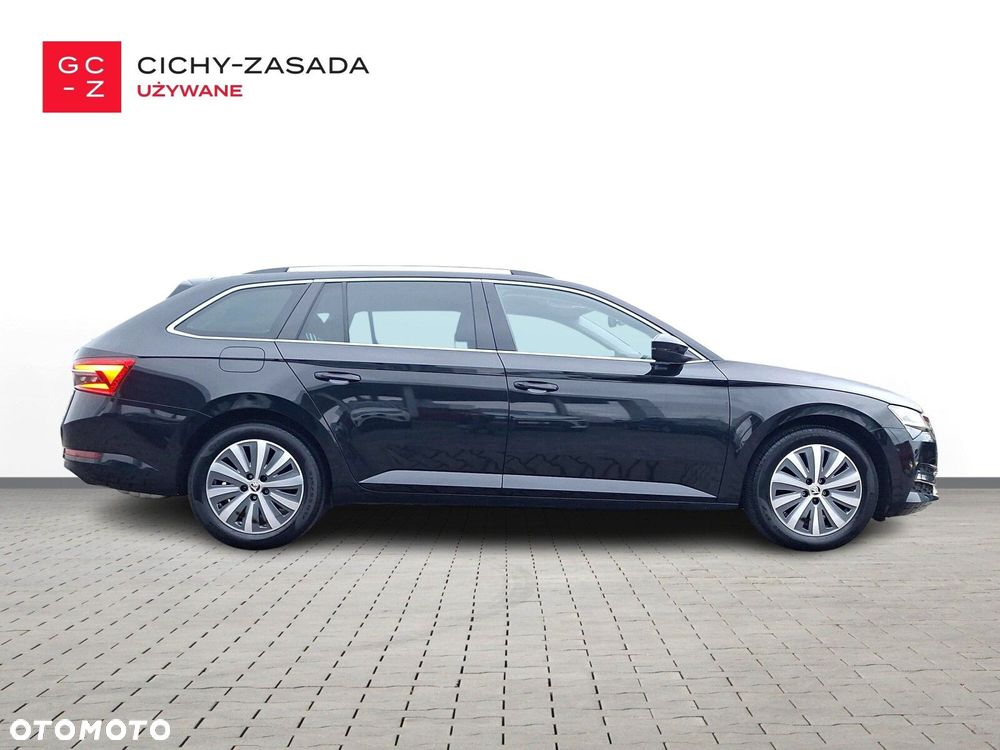 Skoda Superb 2.0 TSI Style DSG - 4