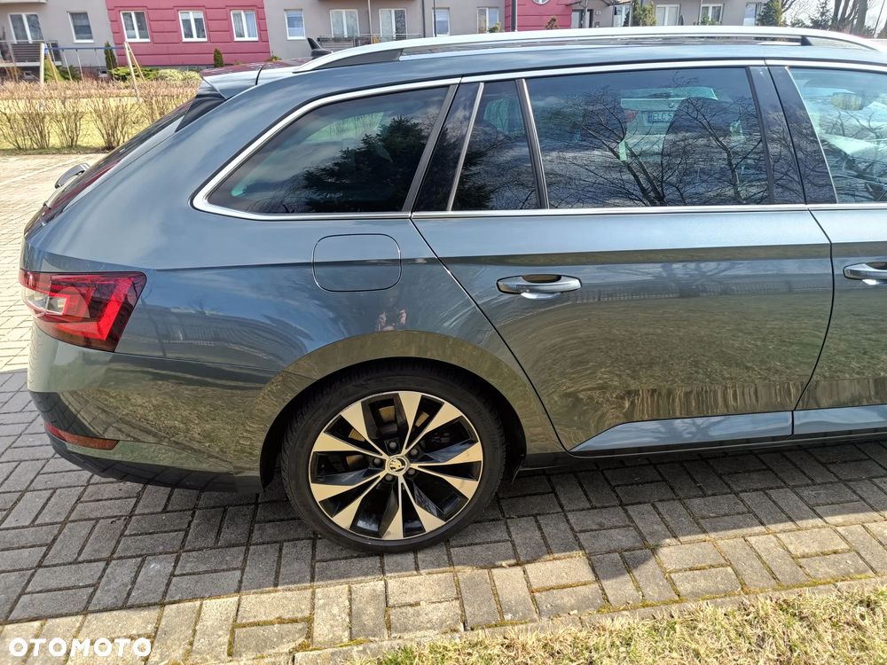 Skoda Superb 1.6 TDI DSG Ambition - 15