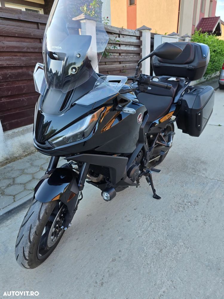 Honda NT 1100 - 3