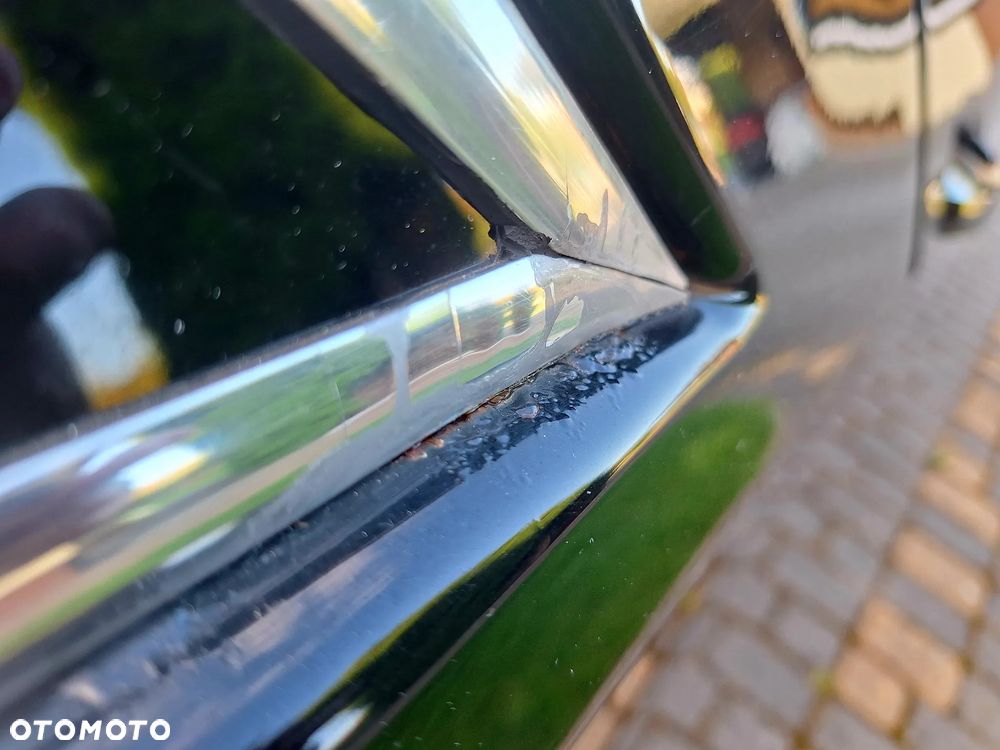 Mercedes-Benz Klasa E 200 CGI BlueEffICIENCY Avantgarde - 17
