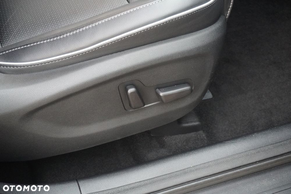 Kia Sportage 1.6 GDI 2WD Dream-Team Edition - 15