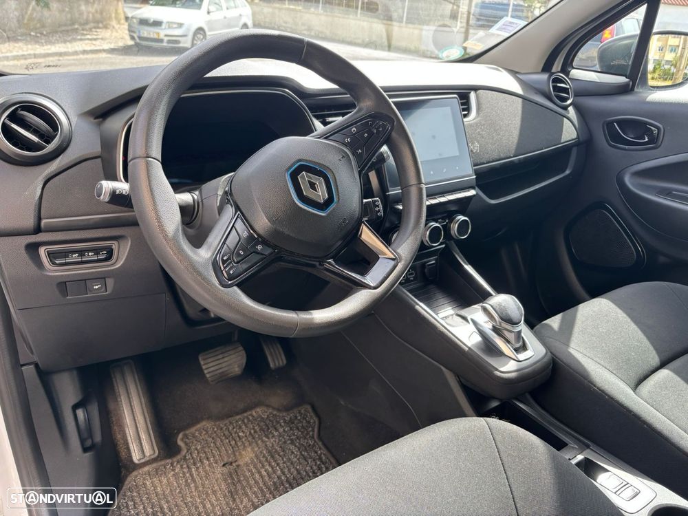 Renault Zoe - 11