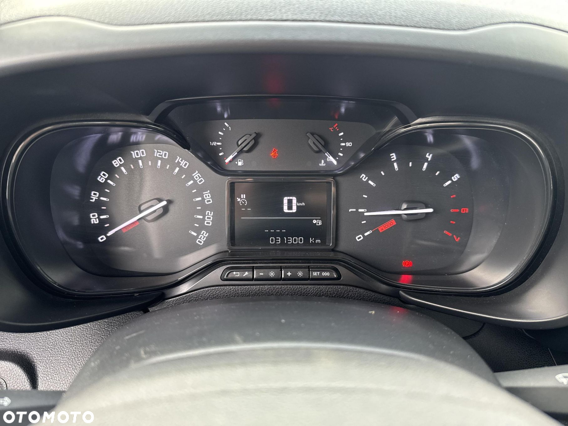 Toyota PROACE CITY - 12