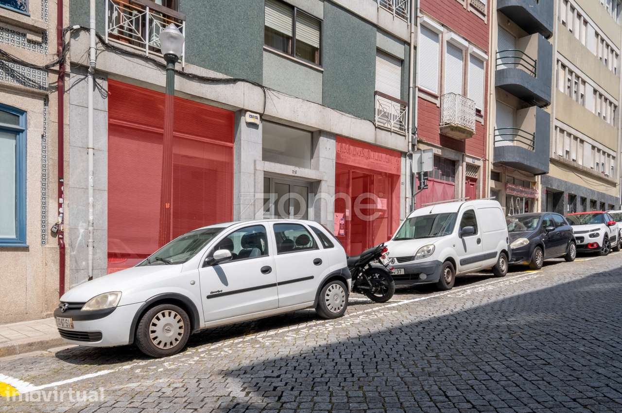 Espaço Comercial para Venda | Rua da Alegria, Porto - Grande imagem: 3/25