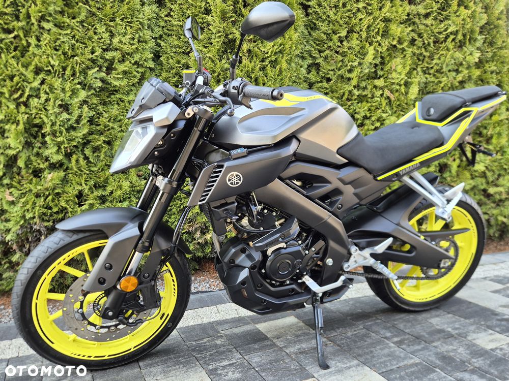 Yamaha MT - 5