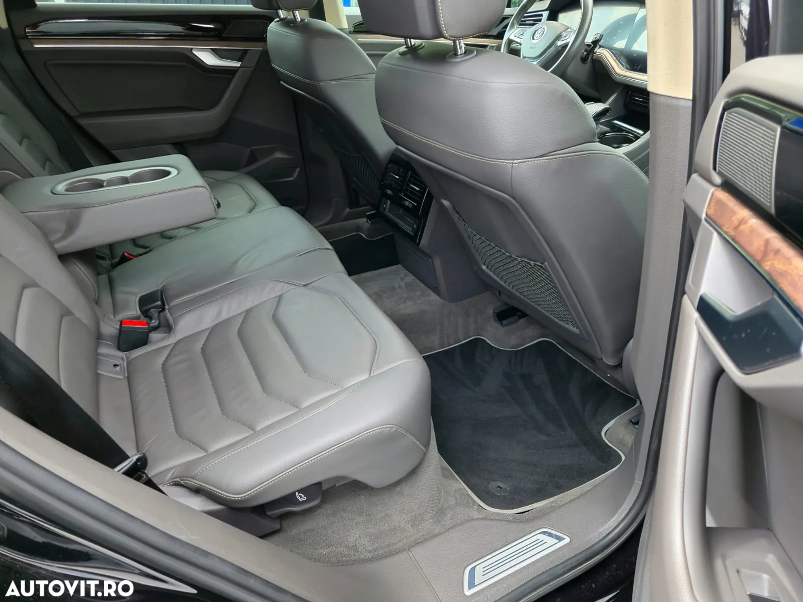 Volkswagen Touareg 3.0 V6 TDI 4Motion DPF Automatik Atmosphere - 17