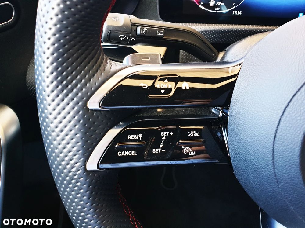 Mercedes-Benz Klasa A 200 7G-DCT Edition AMG Line - 30