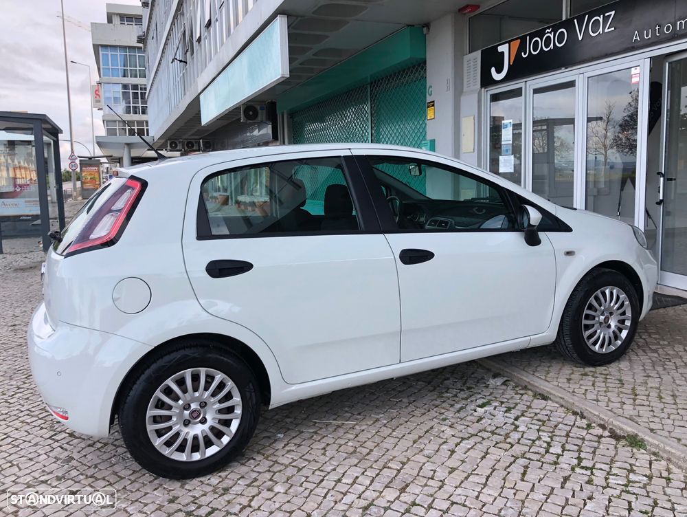 Fiat Punto 1.3 M-Jet Lounge S&S - 8
