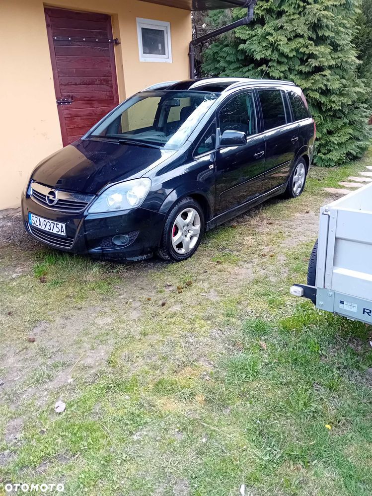 Opel Zafira - 2