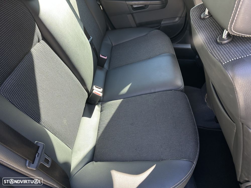 Opel Astra Caravan 1.9 CDTI Cosmo - 3