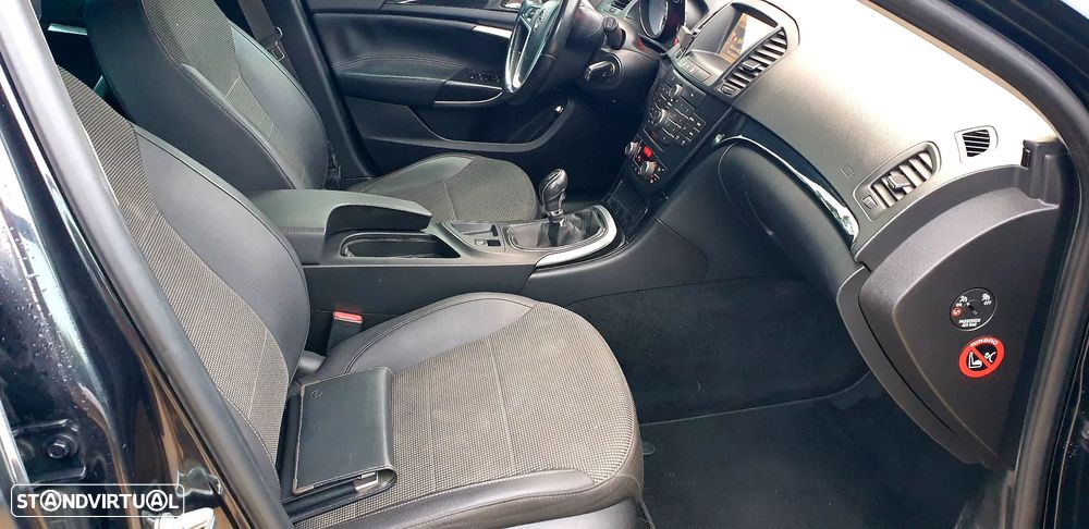 Opel Insignia Sports Tourer 2.0 CDTi Cosmo - 13