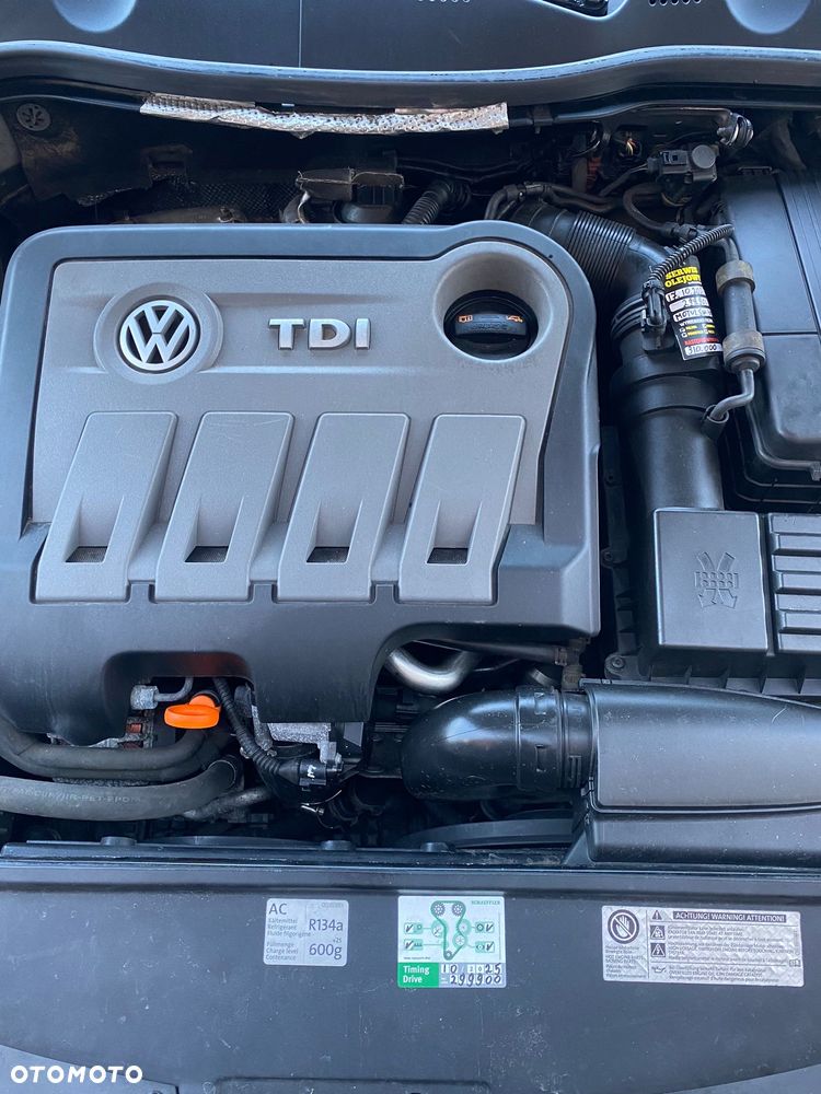 Volkswagen Passat 2.0 TDI DPF Highline DSG - 13