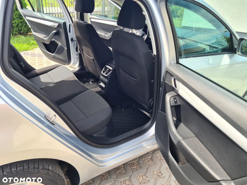 Skoda Octavia 2.0 TDI Ambition DSG - 15