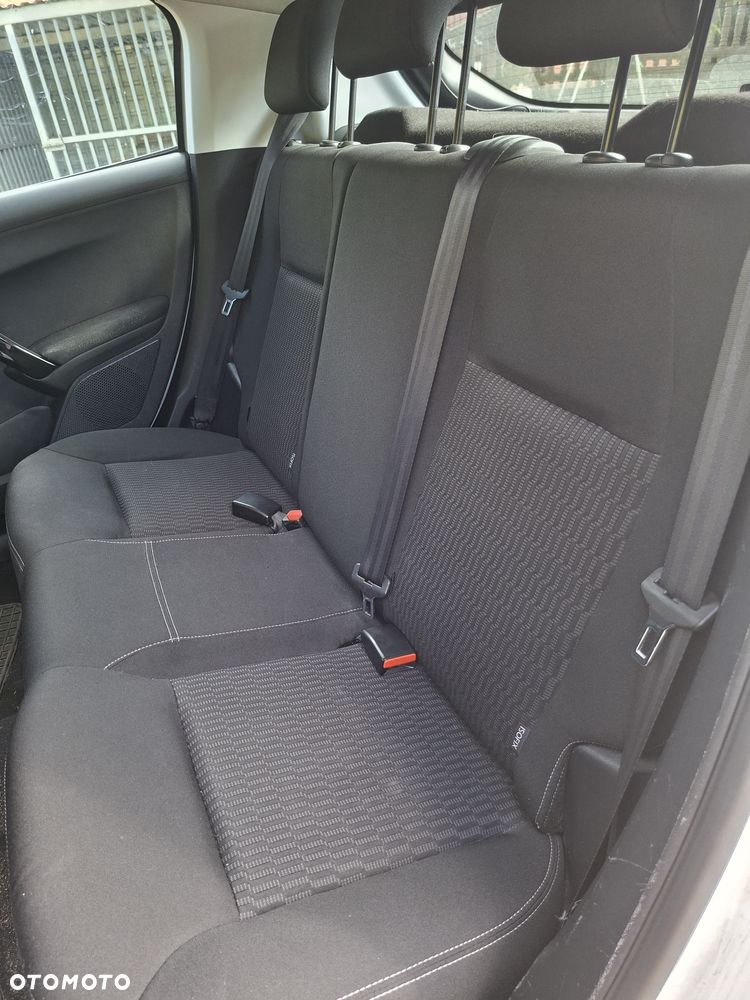 Peugeot 206 - 6