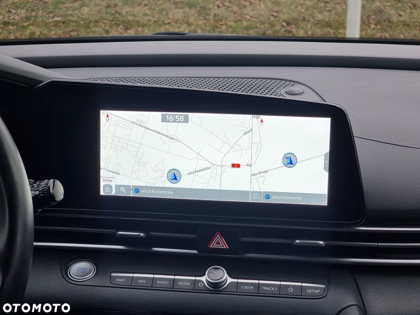 Hyundai Elantra 1.6 Smart - 29