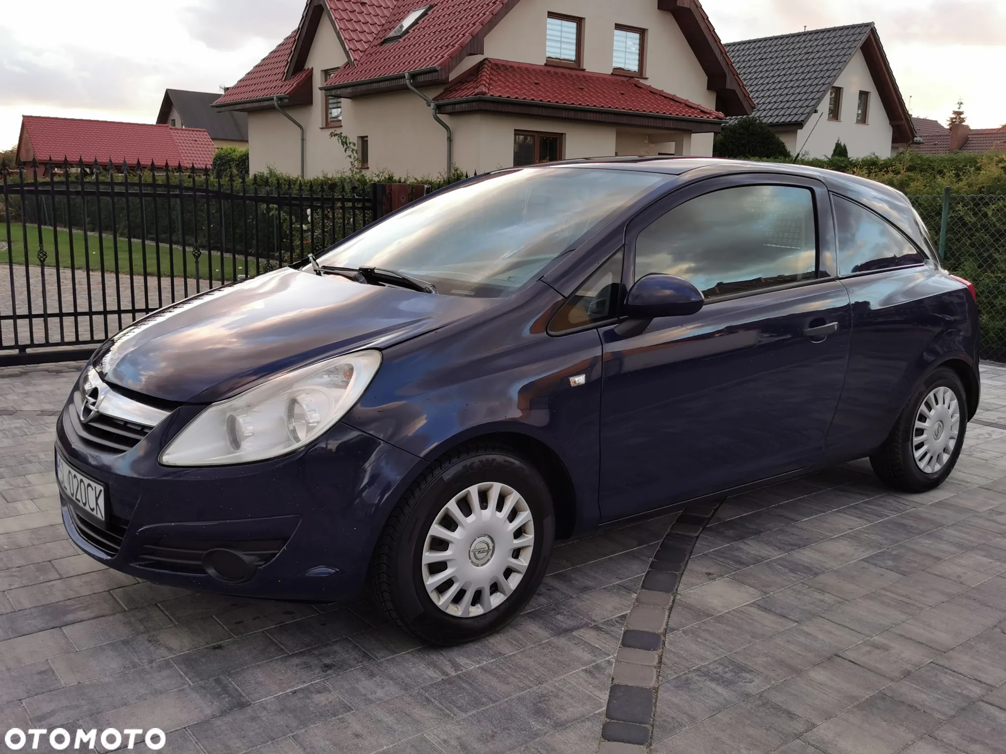 Opel Corsa 1.2 16V Enjoy - 2