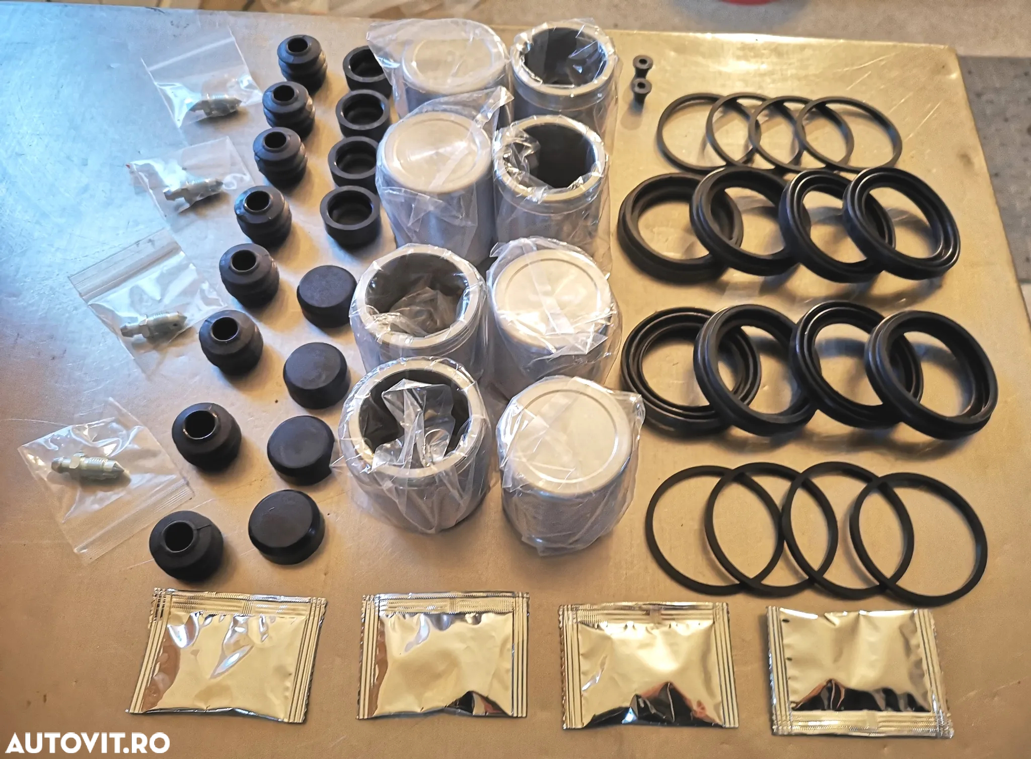 Butuc roata fata NISSAN ATLEON L35 ECO-T100 L35-09 EBRO L35-08 SEMERING ROATA RULMENTI DISC PLACUTE SURUBURI KIT PIVOTARE - 37