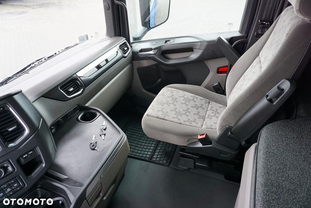 Scania / S 500 / ACC / E 6 / FIRANKA / 20 PALET / DŁ. 8,1 M /  RETARDER - 38