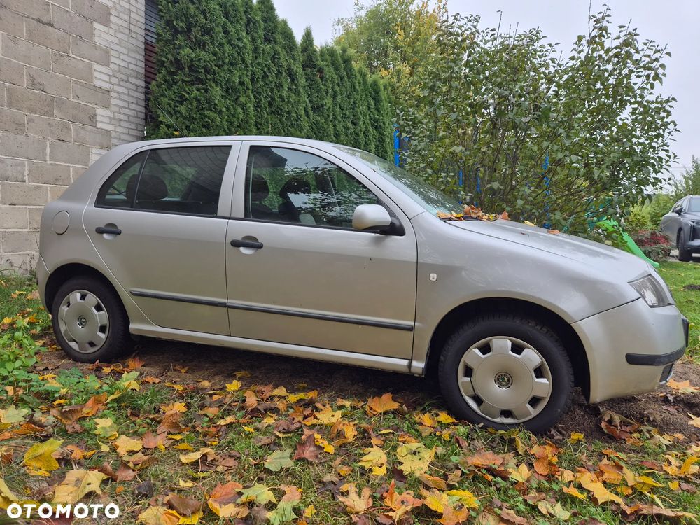 Skoda Fabia 2003 photo 2