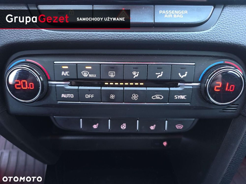 Kia ProCeed 1.6 T-GDI GT DCT - 30