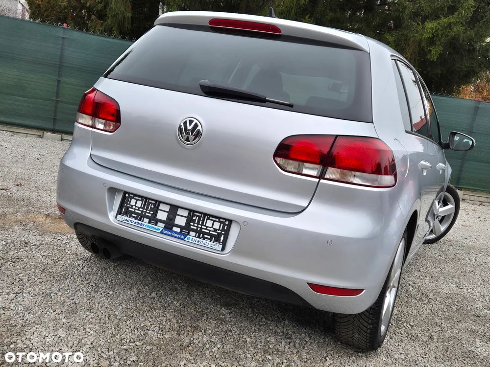 Volkswagen Golf 2.0 TDI DPF DSG Highline - 17
