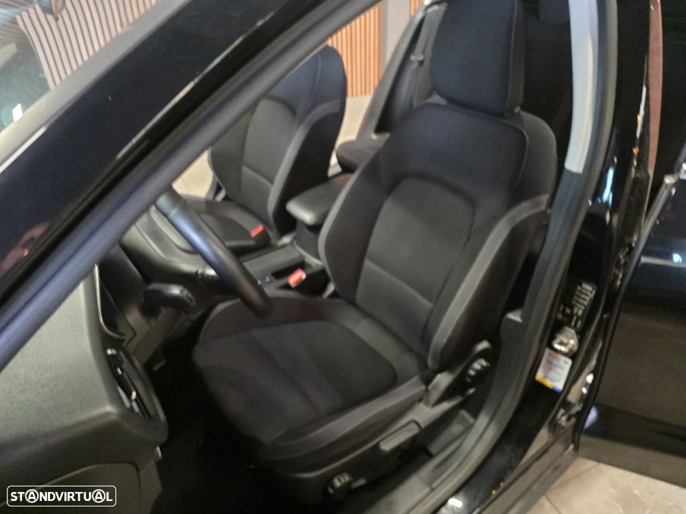 Ford Focus SW 1.0 EcoBoost S&S ACTIVE - 19
