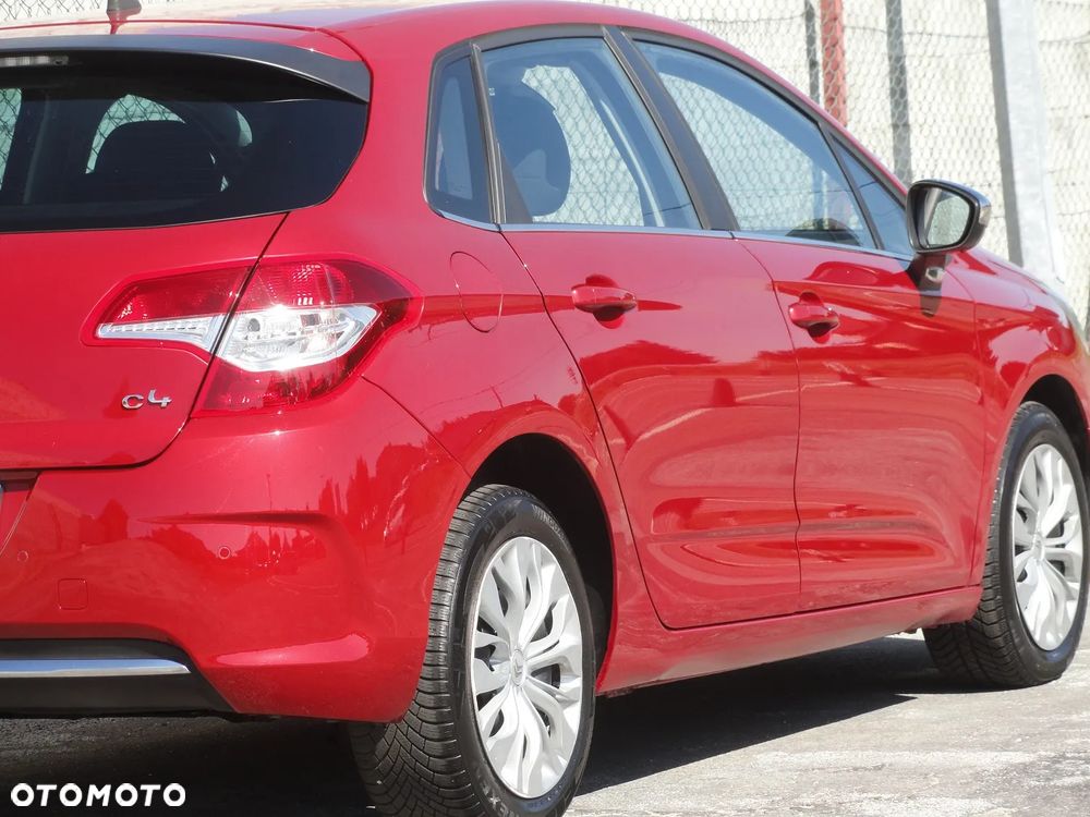 Citroën C4 e-HDi 115 ETG6 Exclusive - 13