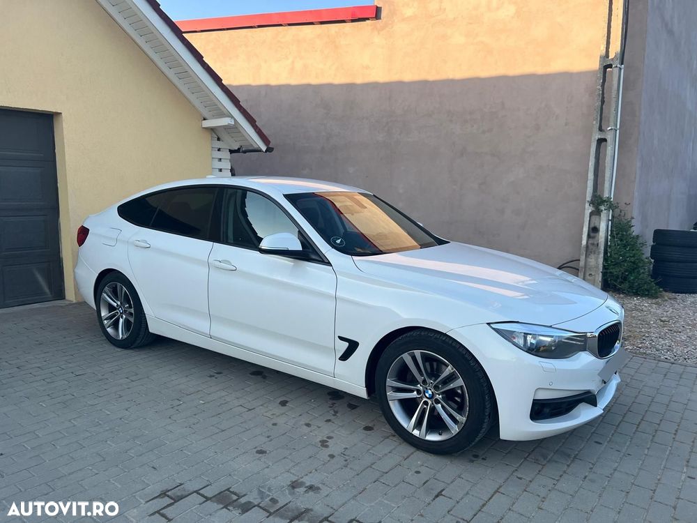 BMW Seria 3 320d Aut. Advantage - 35