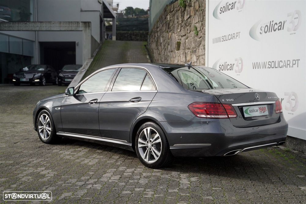 Mercedes-Benz E 300 Bluetec Hybrid Avantgarde - 2