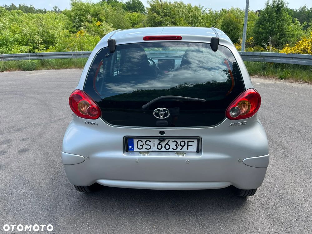 Toyota Aygo 1.0 VVT-i Luna A/C MM - 11
