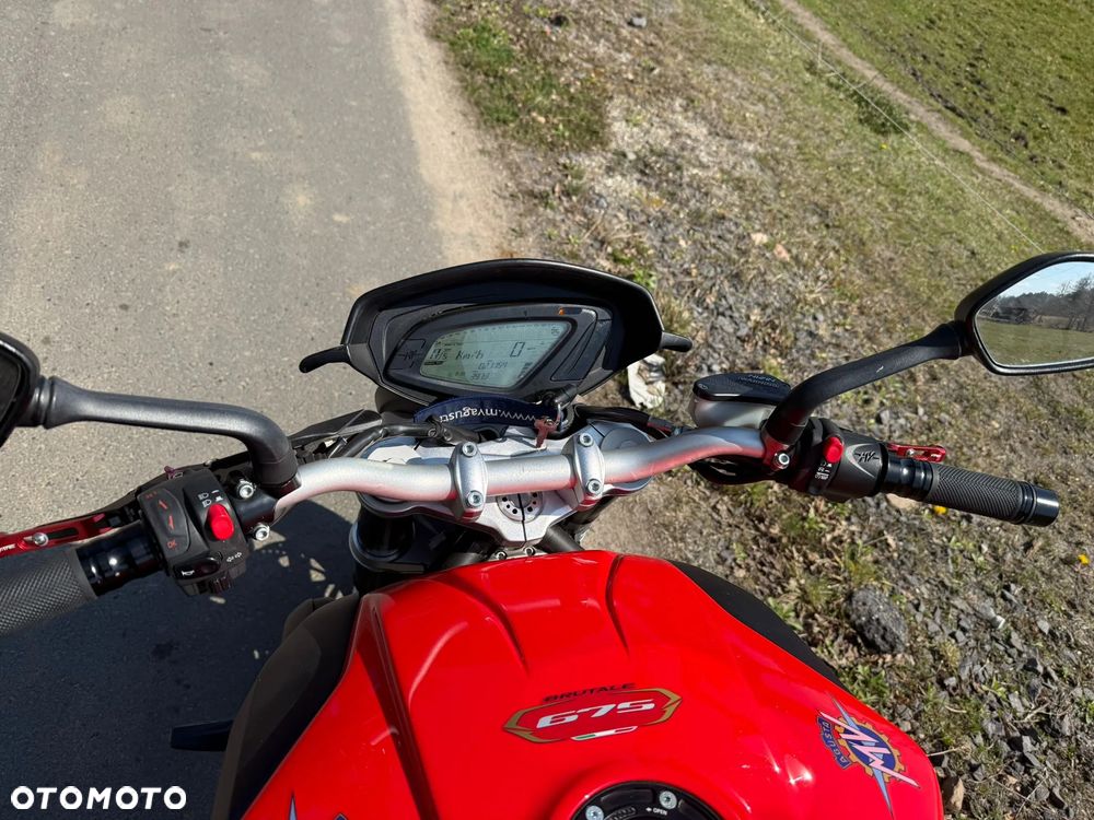 MV AGUSTA Brutale - 31