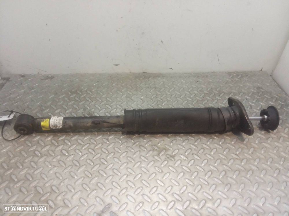 AMORTECEDOR TRASEIRO DIREITO NISSAN MICRA V - 1