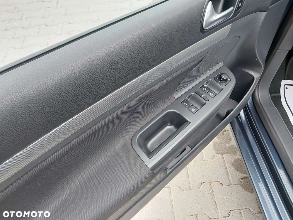Volkswagen Golf 1.6 Tour - 10