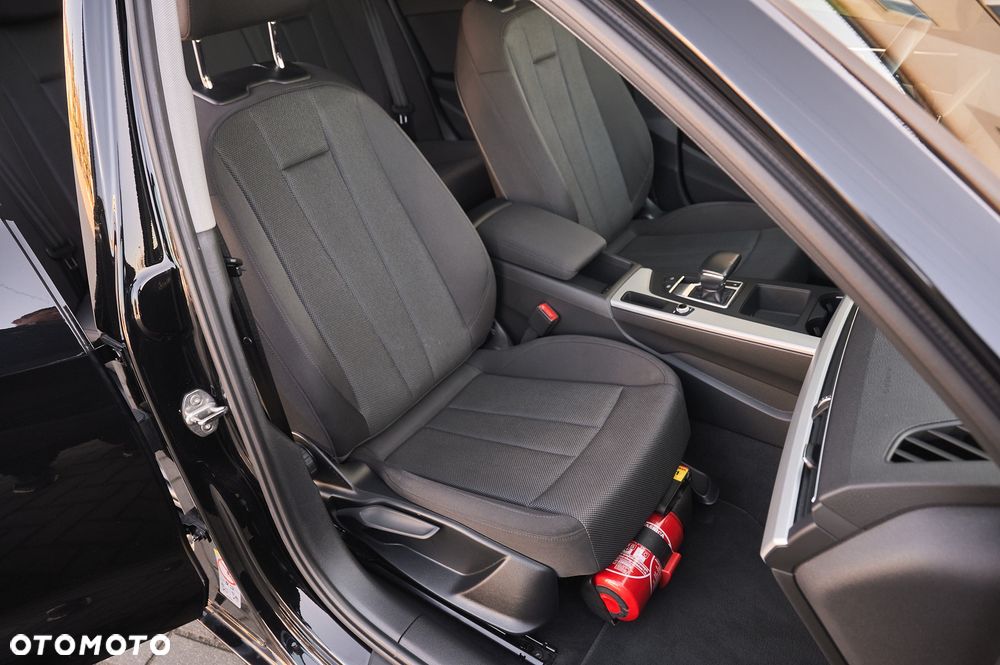 Audi A4 Avant - 32