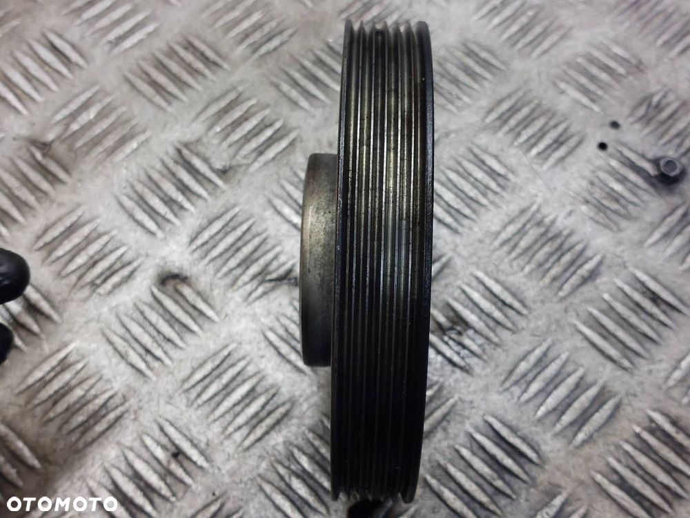 KOŁO PASOWE WAŁU VOLVO C30 I S40 II V50 I 2.0 HDI D4204T - 3