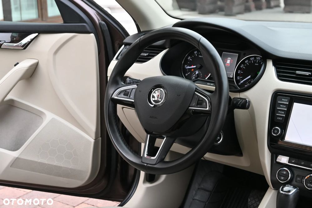 Skoda Octavia 1.8 TSI DSG L&K - 17