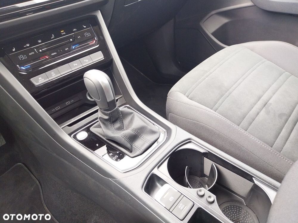 Volkswagen Touran 1.5 TSI EVO Highline DSG - 13