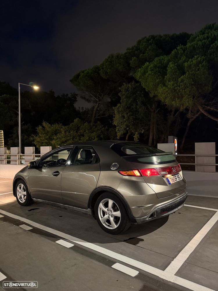 Honda Civic 1.4 Sport EC - 11